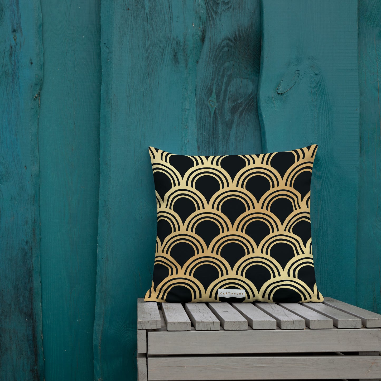 'Gold Arch' Cushion