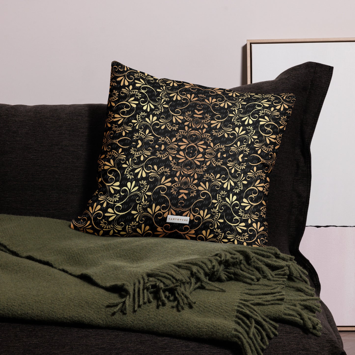 'Victorian Gold' Cushion