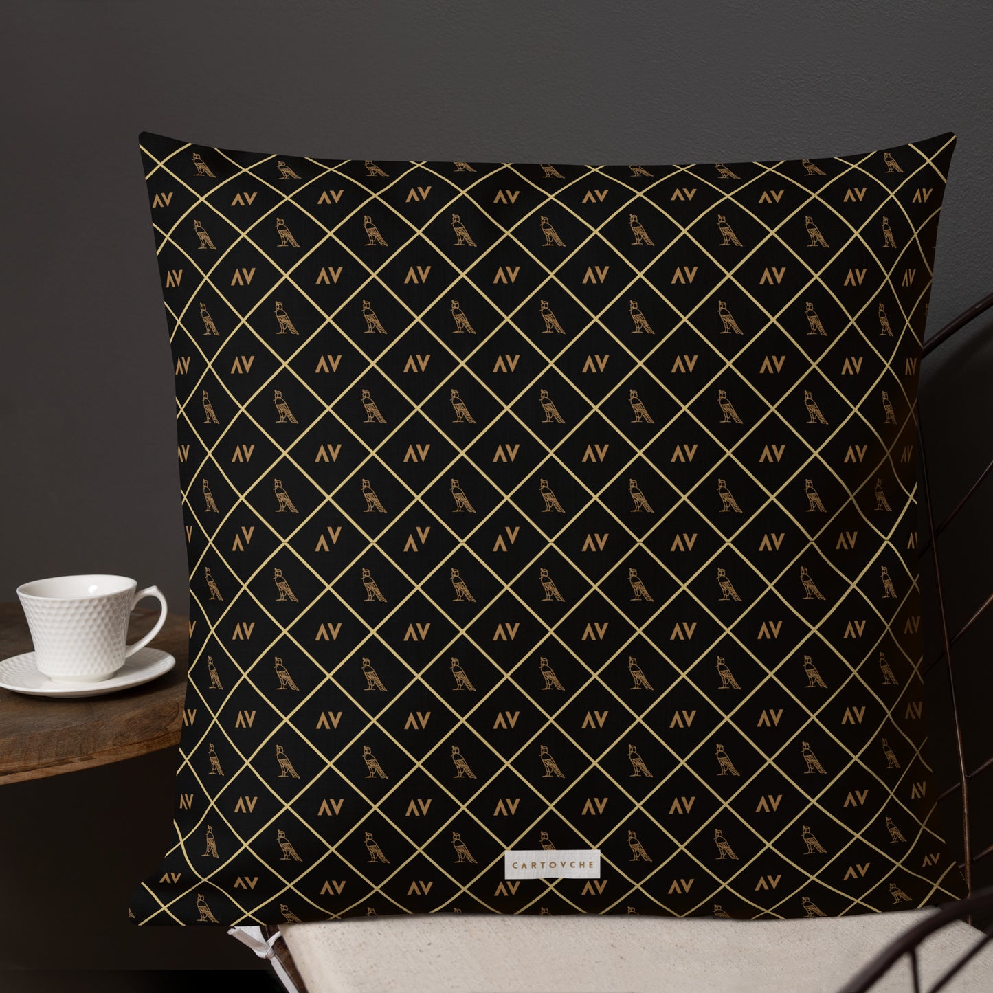 'Gold Cartouche Diamonds' Cushion