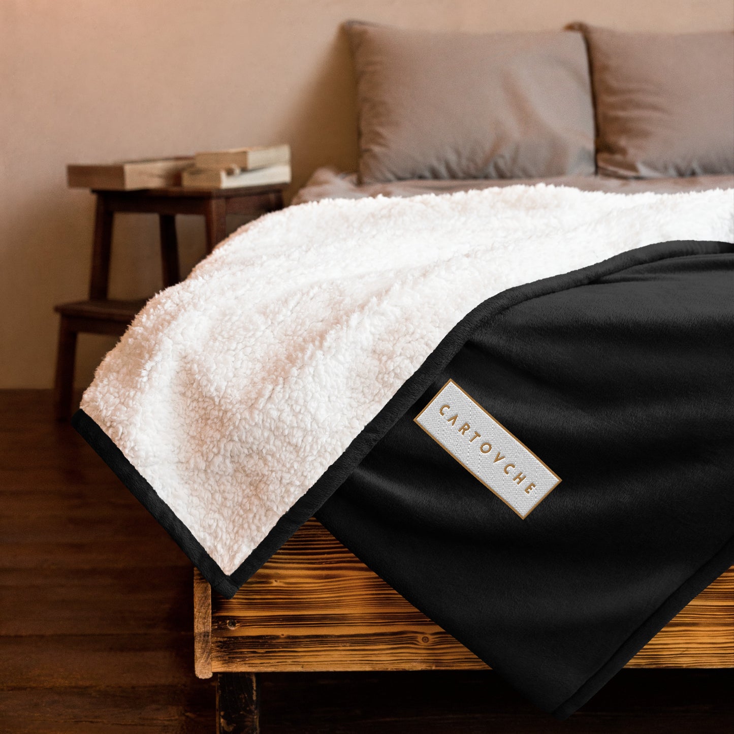 Premium Sherpa Throw Blanket - Embroidered White Label